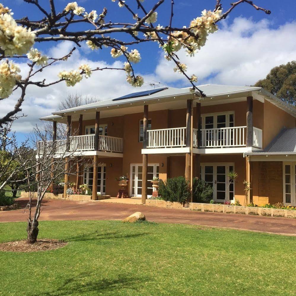 Erravilla Country Estate Spa Suite Accommodation Cowaramup Eksteriør bilde