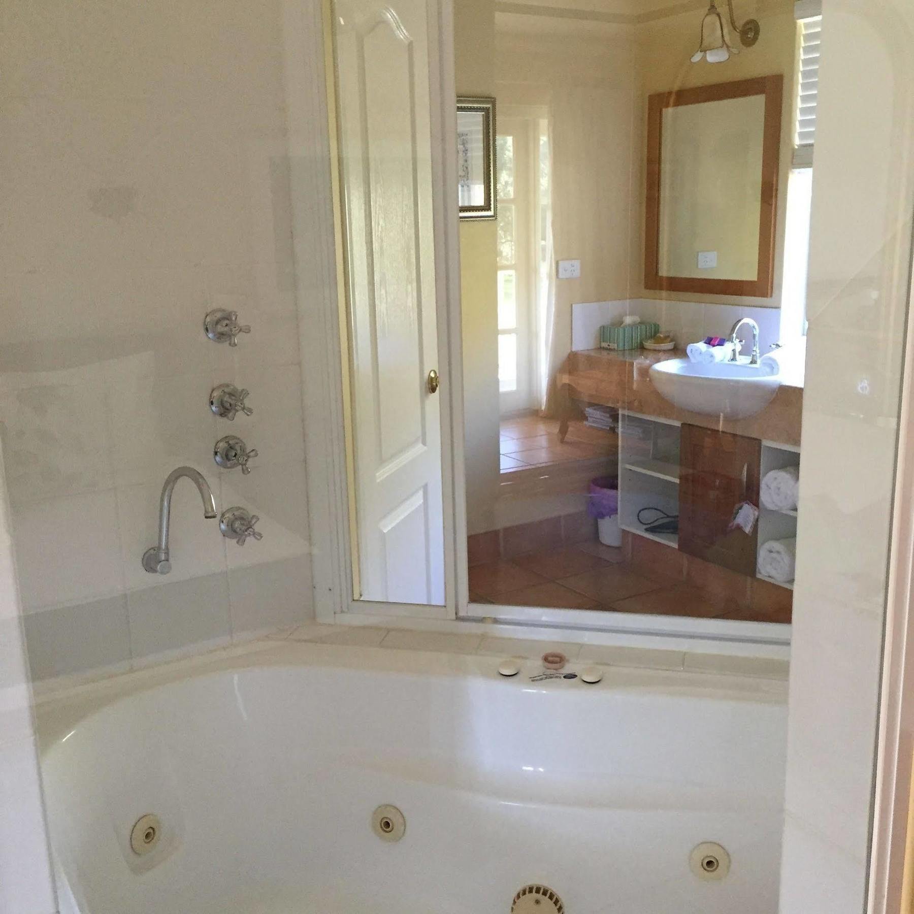Erravilla Country Estate Spa Suite Accommodation Cowaramup Eksteriør bilde